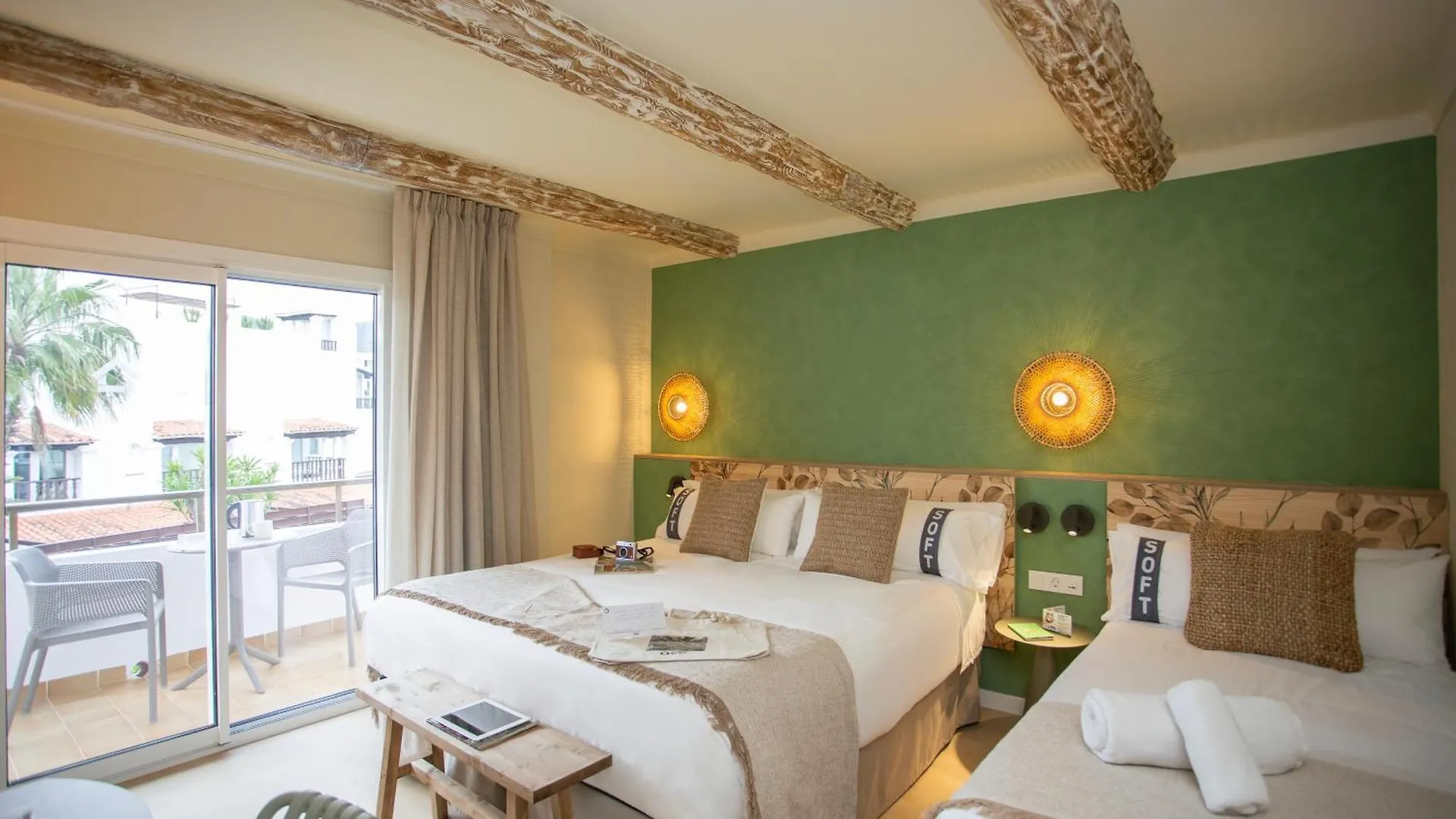 Hotel Casual Bahia Ibiza San Antonio