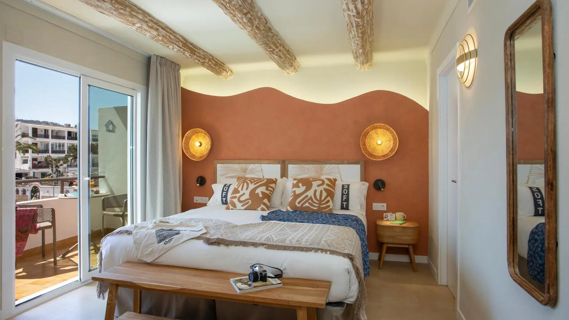 Hotel Casual Bahia Ibiza San Antonio